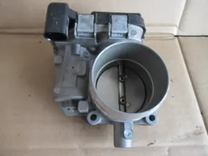 Papillon des gaz électrique