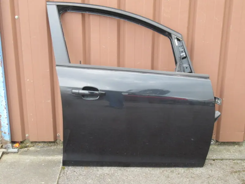 Porte avant droite