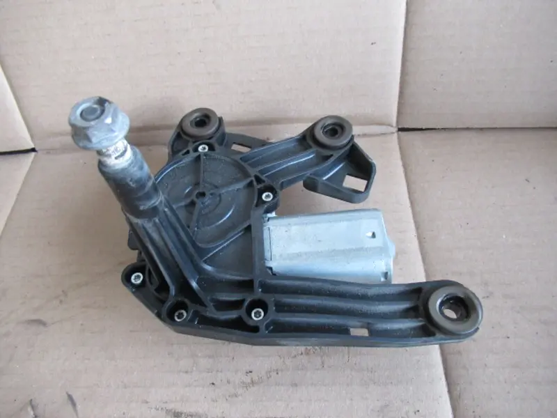 Moteur essuie-glace arrière