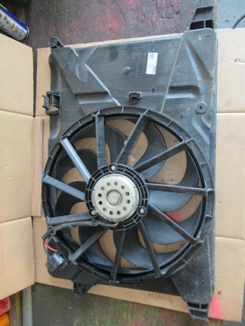Ventilateur de radiateur électrique