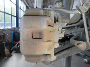 Bremszange vorne rechts