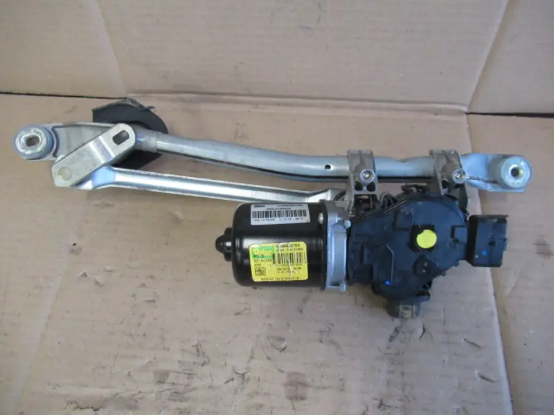 Wischermotor vorne