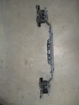 Stossstangenhalter hinten