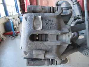 Bremszange vorne rechts