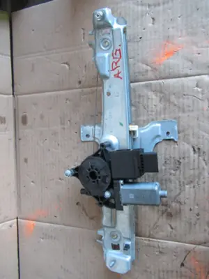 Fensterheber hinten links