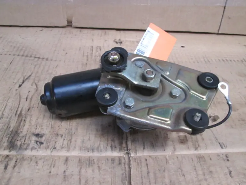 Wischermotor vorne