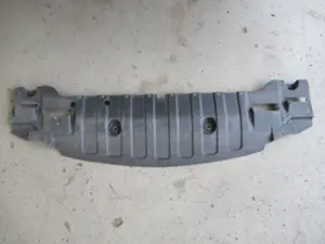 Stossstangenabdeckung vorne