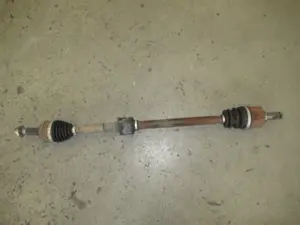 Antriebswelle vorne rechts