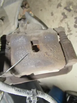 Bremszange vorne rechts