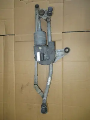Wischermotor vorne