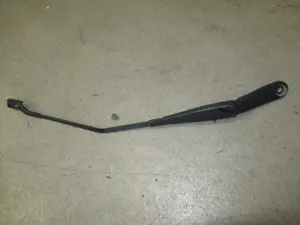 Wischerarm vorne rechts