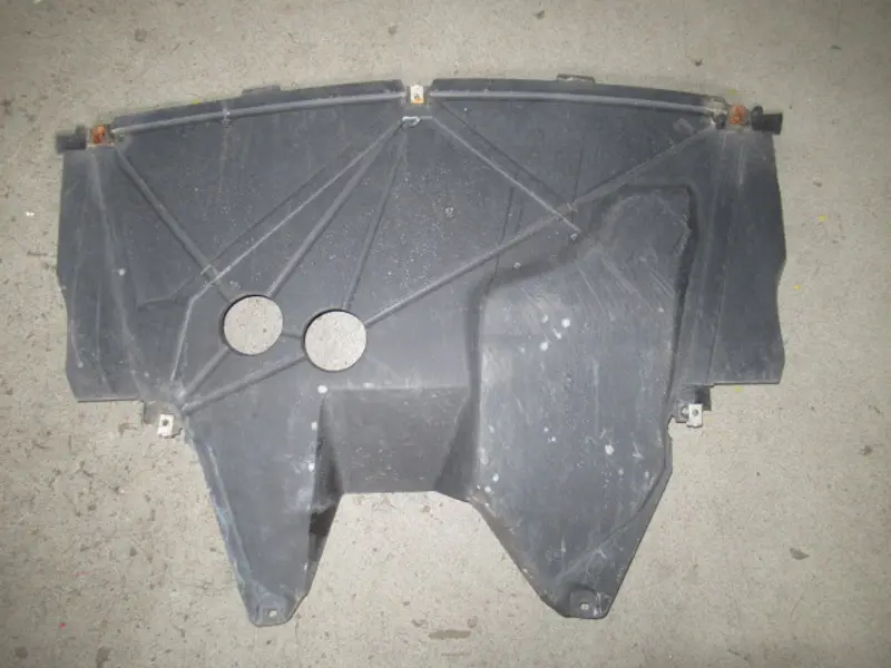 Protection moteur inférieure