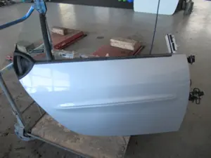 Türe rechts (2/3-türig)