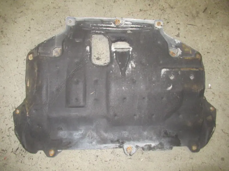 Protection moteur inférieure
