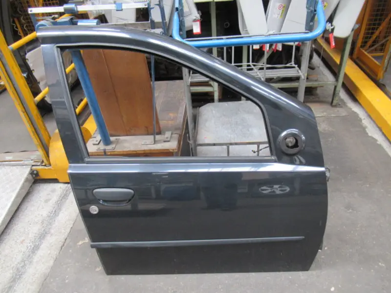 Porte avant droite