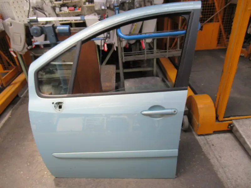 Porte avant gauche