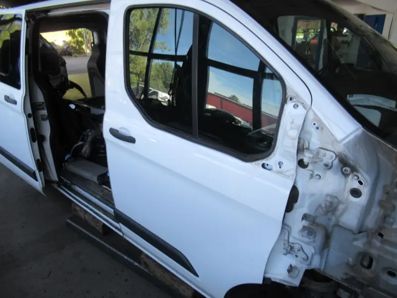 Porte avant droite