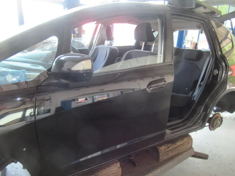 Porte avant gauche