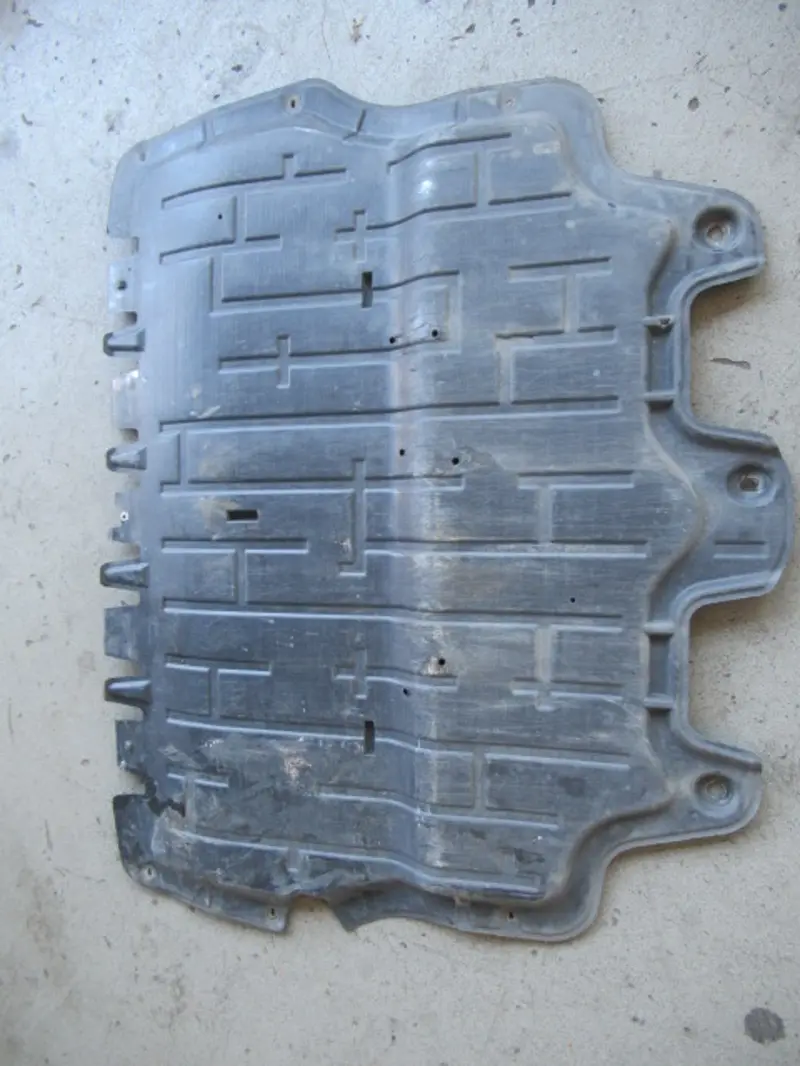 Protection moteur inférieure