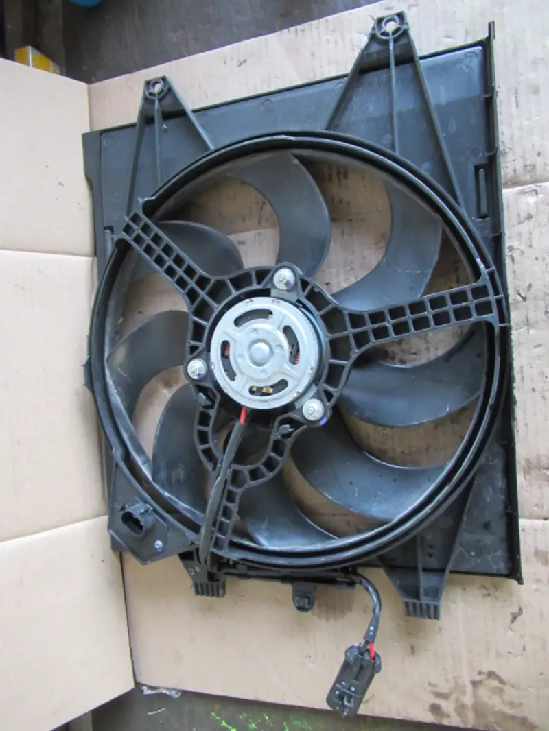 Ventilateur de radiateur électrique