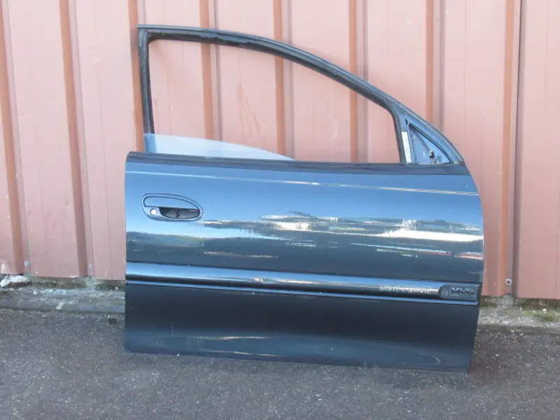 Porte avant droite