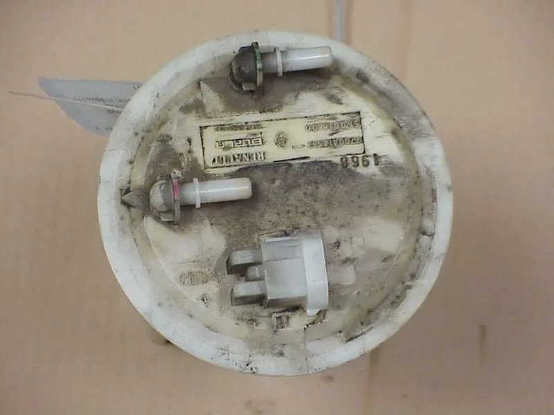 Pompe à essence électrique