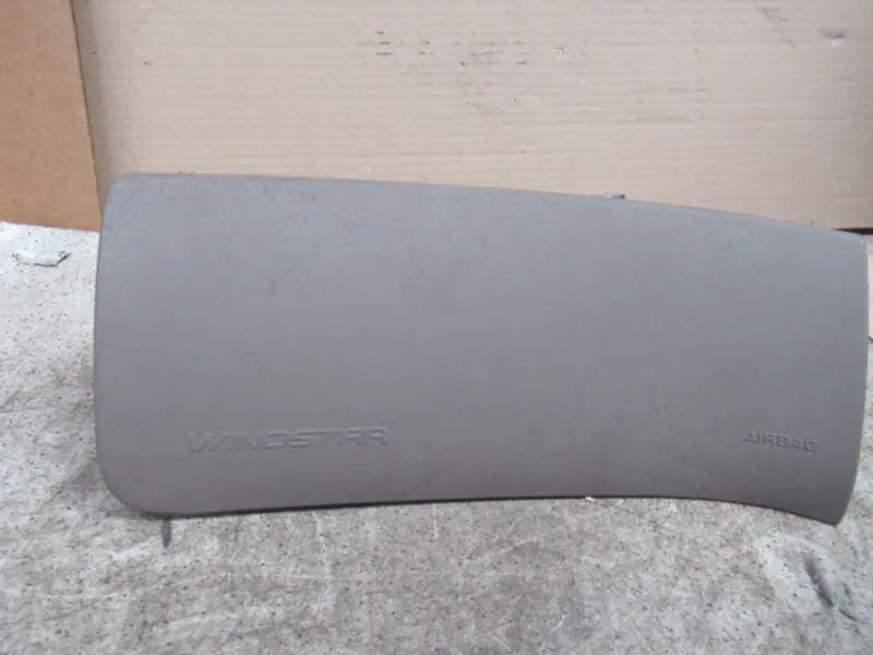 Airbag avant droit