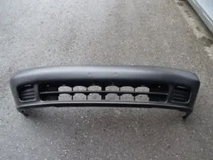 Stossstange vorne