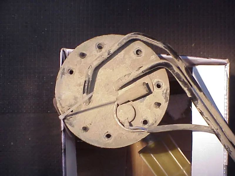 Pompe à essence électrique