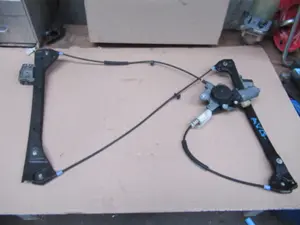 Fensterheber vorne links