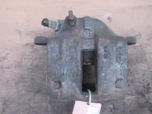 Bremszange vorne links