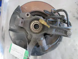 Achsschenkel vorne rechts