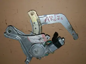 Fensterheber hinten links