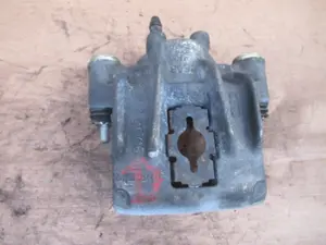Étrier de frein arrière droit
