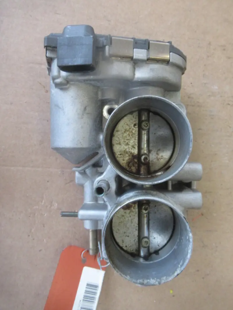 Papillon des gaz électrique