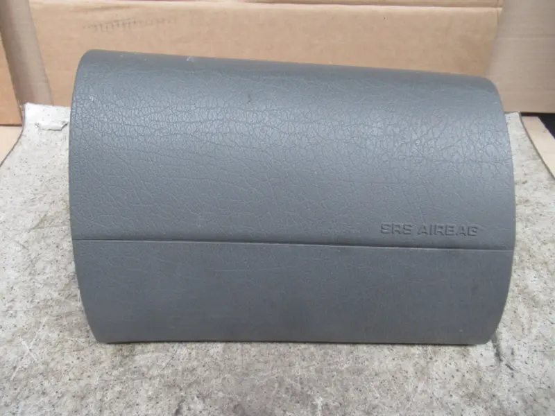 Airbag avant droit