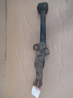 Bras de suspension avant droit