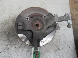 Achsschenkel vorne rechts