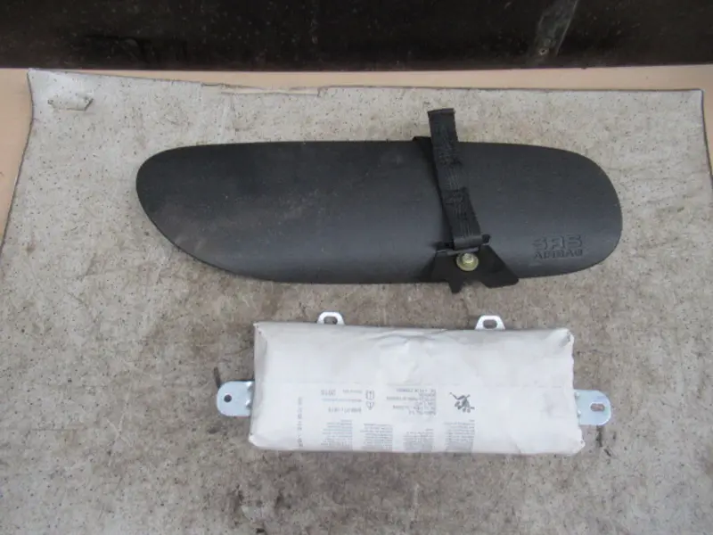 Airbag avant droit