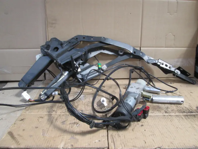Moteur toit ouvrant / Capote