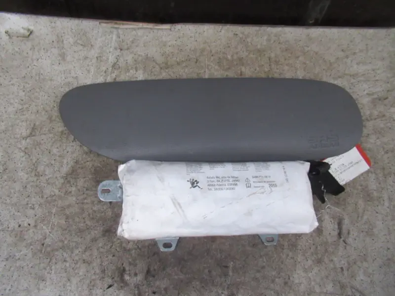 Airbag avant droit