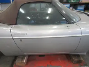 Türe rechts (2/3-türig)