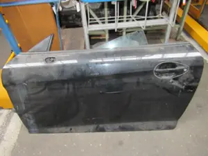 Türe links (2/3-türig)