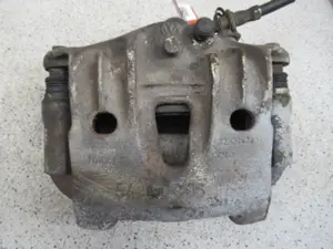 Bremszange vorne links