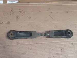 Querlenker hinten rechts