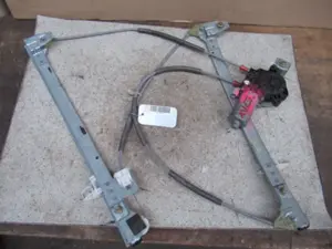 Lève-vitre avant gauche