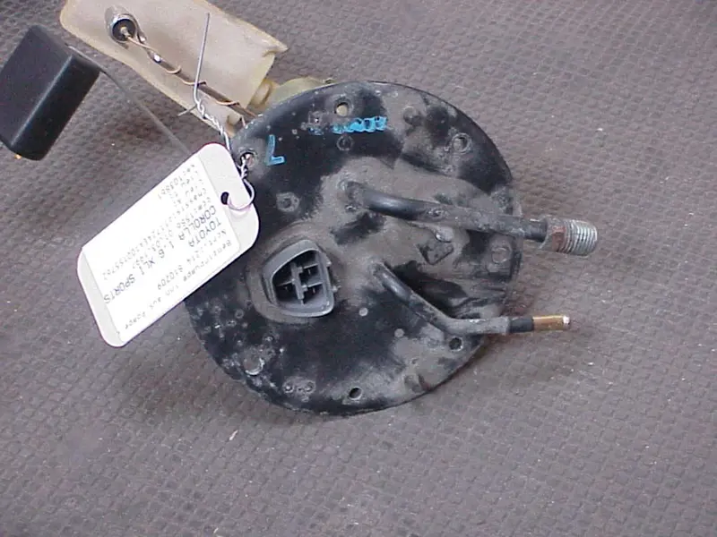 Pompe à essence électrique