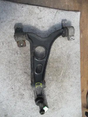 Querlenker vorne rechts