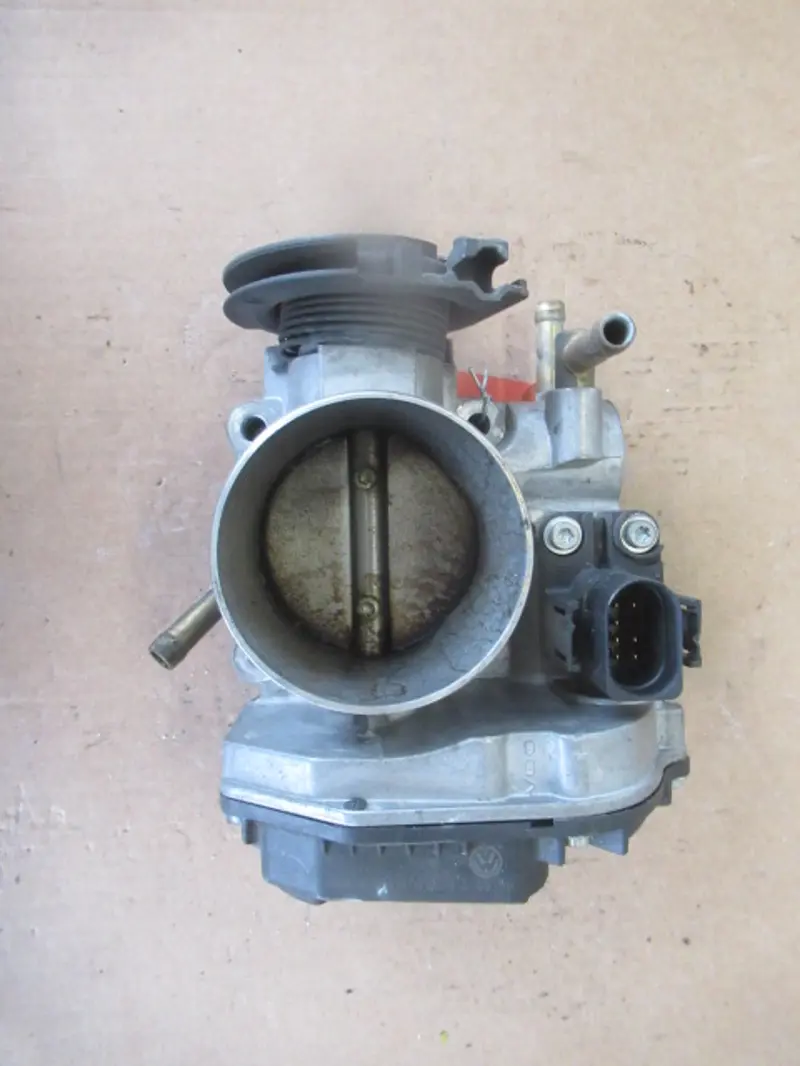 Papillon des gaz électrique