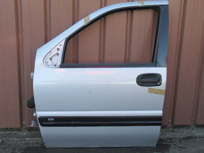 Porte avant gauche